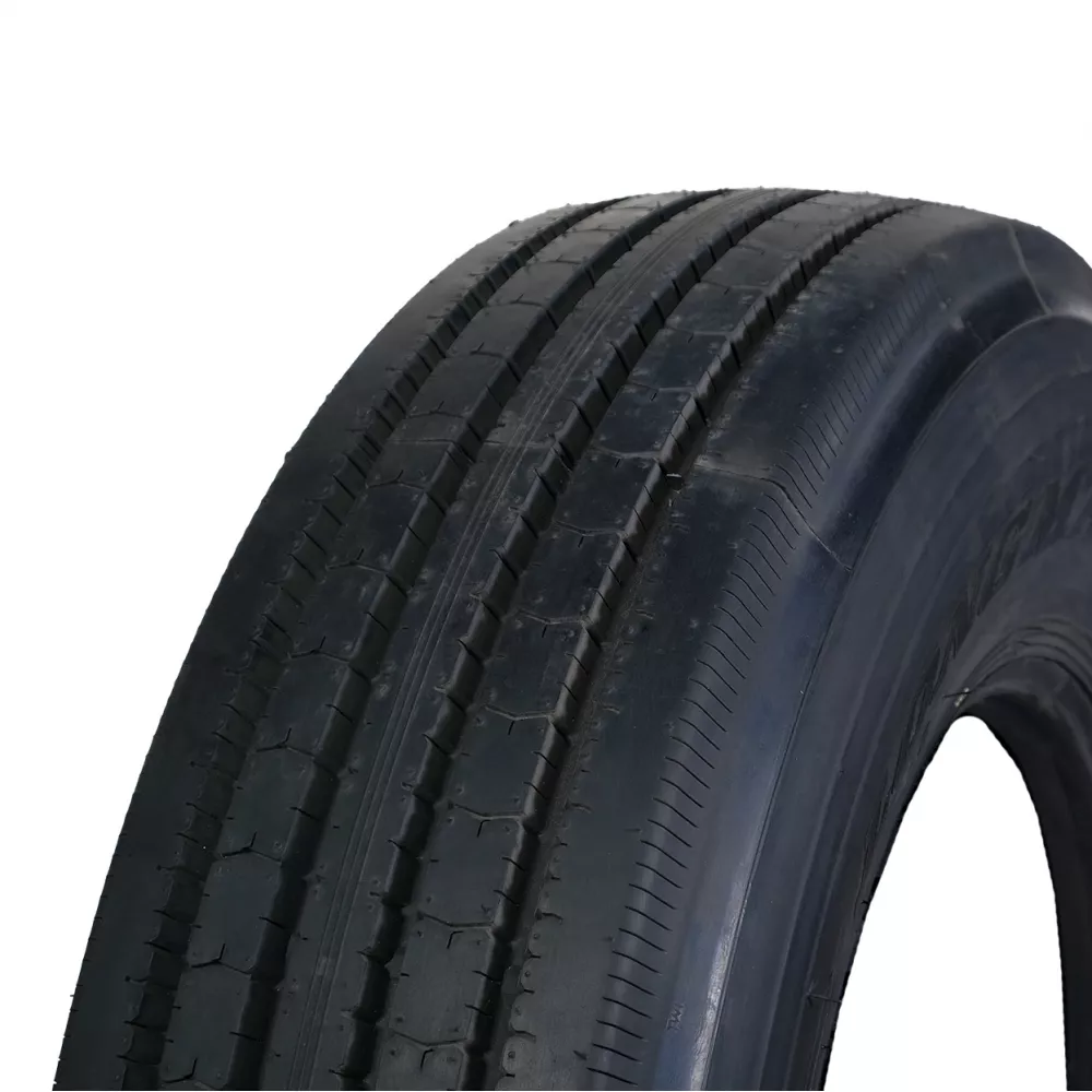 Грузовая шина 295/80 R22,5 Long March LM-216 18PR в Краснотурьинске