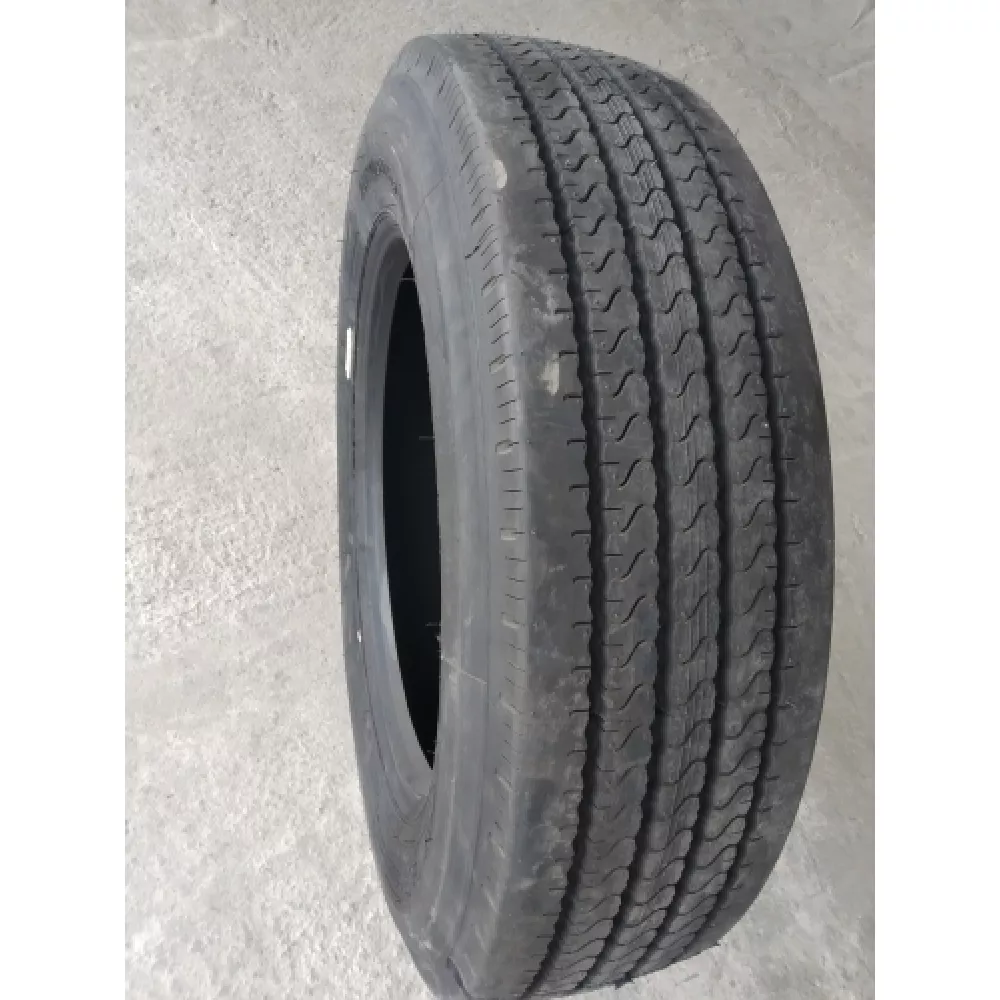 Грузовая шина 255/70 R22,5 Long March LM-120 16PR в Краснотурьинске